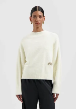 Truien><noscript><img width=