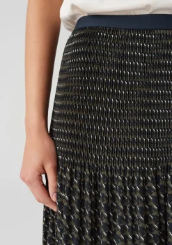 Rokken><noscript><img width=