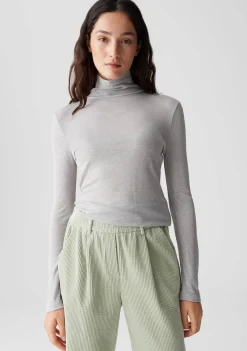 Shirts><noscript><img width=