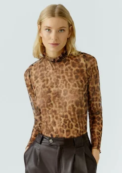 Shirts><noscript><img width=