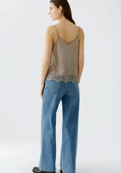 Shirts><noscript><img width=