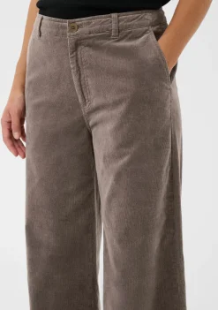 Broeken><noscript><img width=