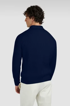 Truien><noscript><img width=