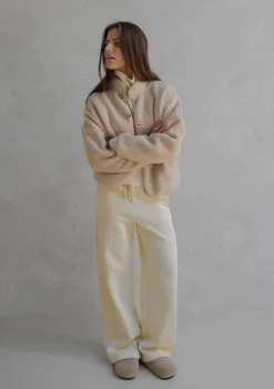 Blazers & Jasjes><noscript><img width=