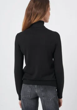 Shirts><noscript><img width=