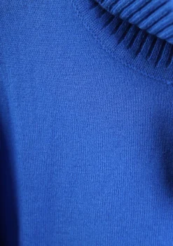 Truien><noscript><img width=