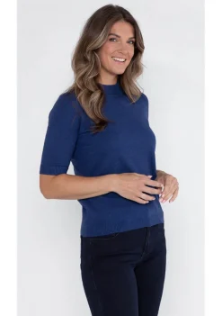 Truien><noscript><img width=