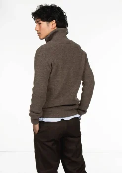 Truien><noscript><img width=