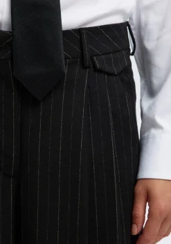 Broeken><noscript><img width=