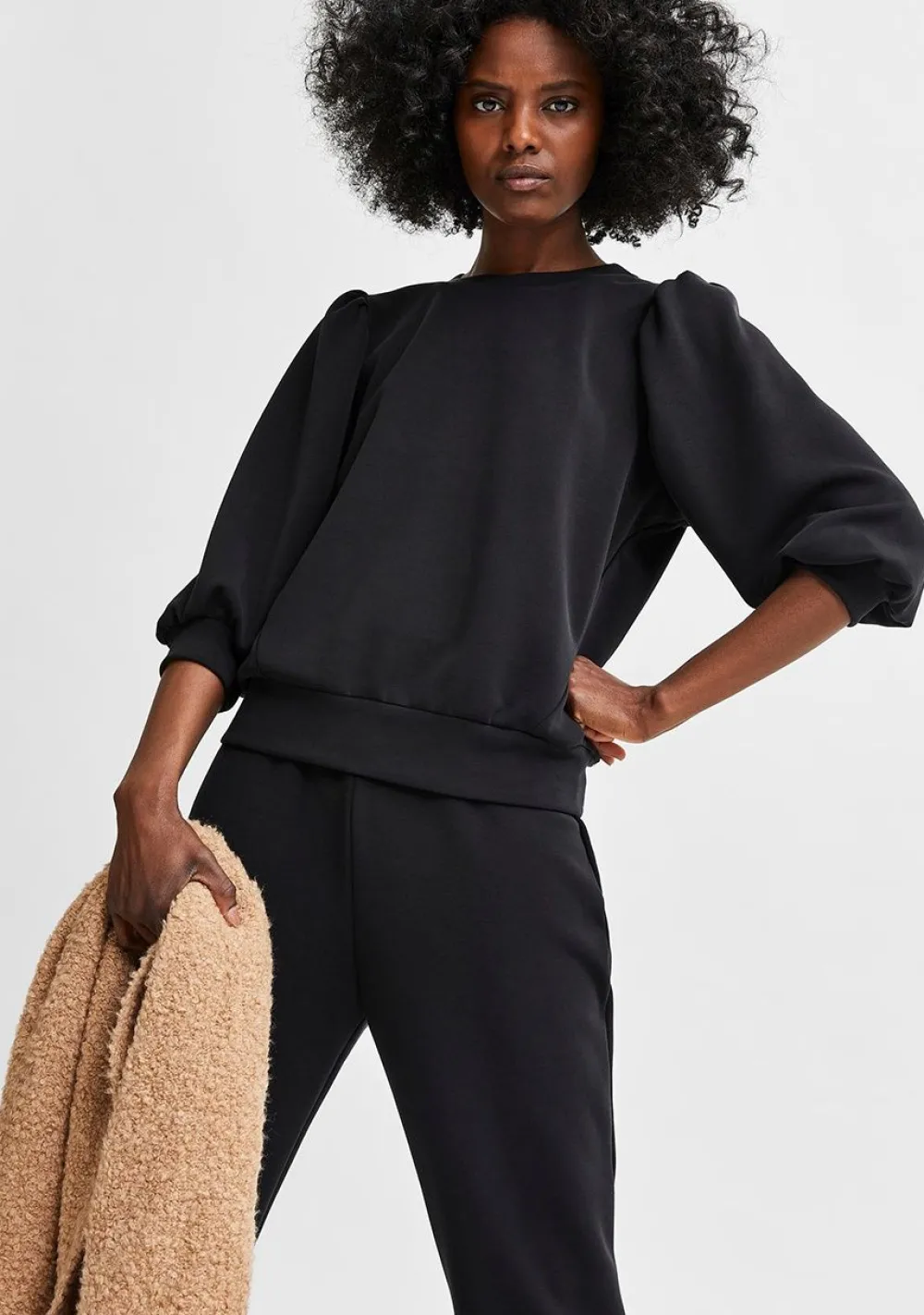 Truien>SELECTED FEMME TRUI KORTE MOUW