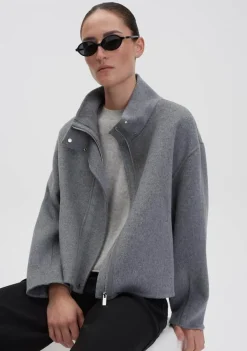 Blazers & Jasjes><noscript><img width=