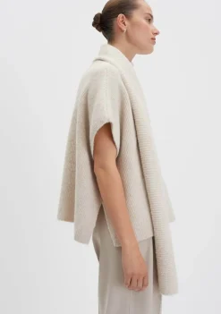 Truien><noscript><img width=