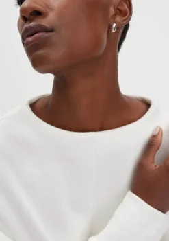 Truien><noscript><img width=