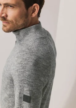 Truien><noscript><img width=