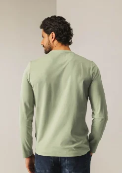 T-Shirts><noscript><img width=