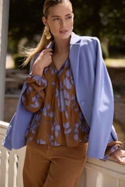 Blazers & Jasjes><noscript><img width=