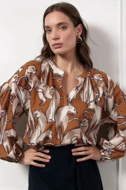 Blouses><noscript><img width=