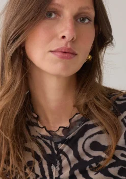 Shirts><noscript><img width=