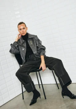 Blazers & Jasjes|Jassen><noscript><img width=