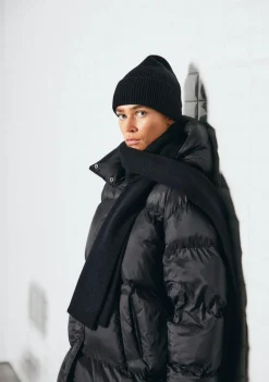 Accessoires>WITH BLACK MUTS