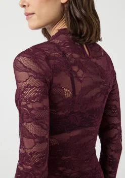 Shirts><noscript><img width=