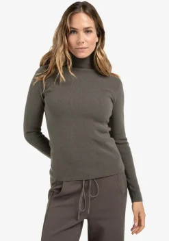 Truien><noscript><img width=