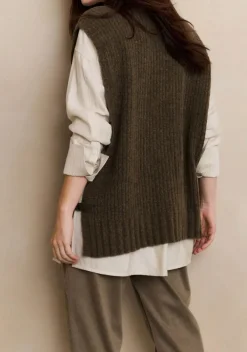 Truien><noscript><img width=