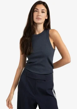 Shirts><noscript><img width=