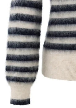 Truien><noscript><img width=