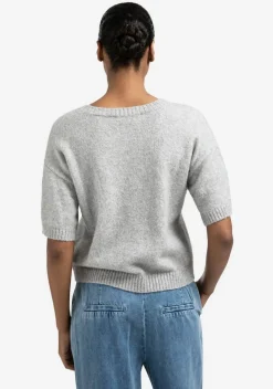 Truien><noscript><img width=