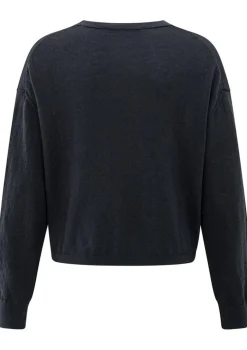 Truien><noscript><img width=