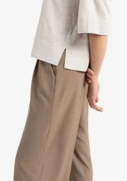 Truien><noscript><img width=