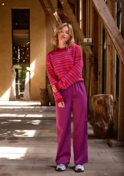 Truien><noscript><img width=